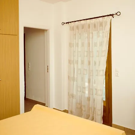 Appartement Potami Mountain à Karlovassi Extérieur photo